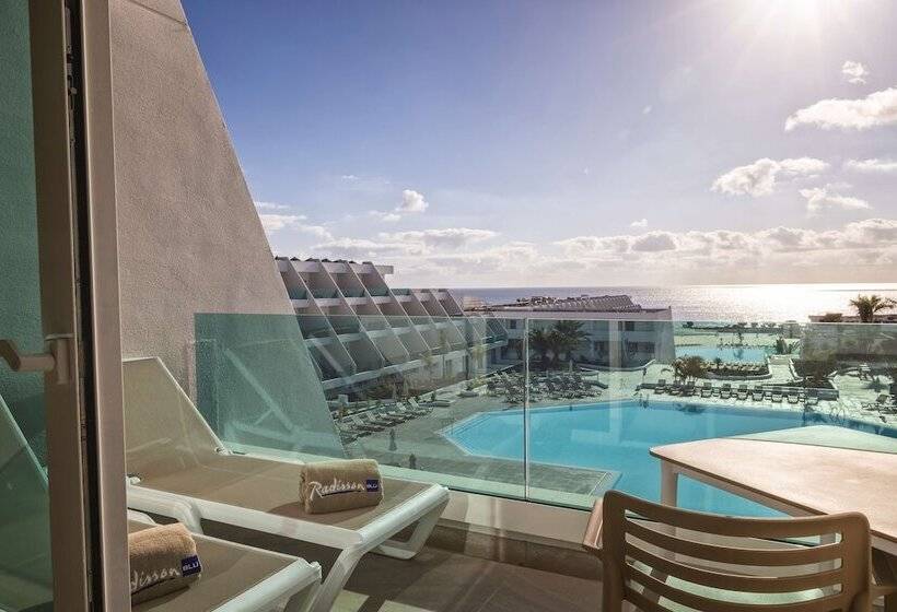 سوییت جونیور با چشمانداز دریا, Radisson Blu Resort Lanzarote