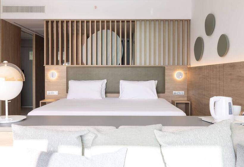 سوییت با چشمانداز جانبی دریا, Radisson Blu Resort Lanzarote