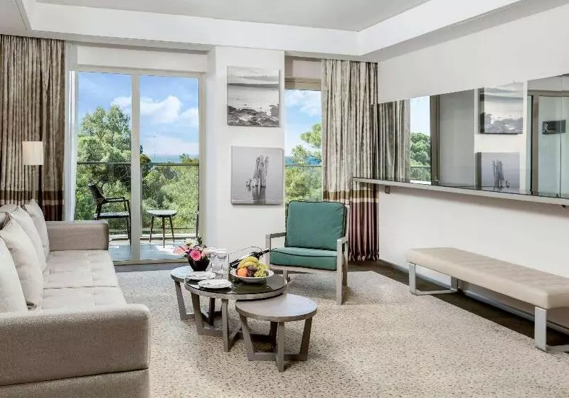 Deluxe Suite Sea View, Rixos Premium Belek, The Land of Legends Access