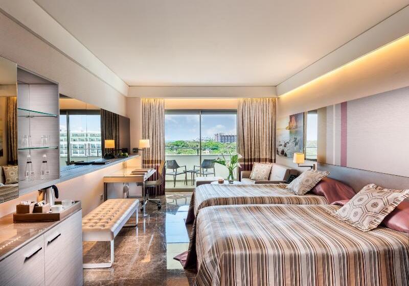 디럭스 룸 가든 전망, Rixos Premium Belek, The Land of Legends Access