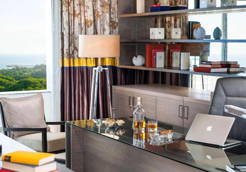 스위트, Rixos Premium Belek, The Land of Legends Access