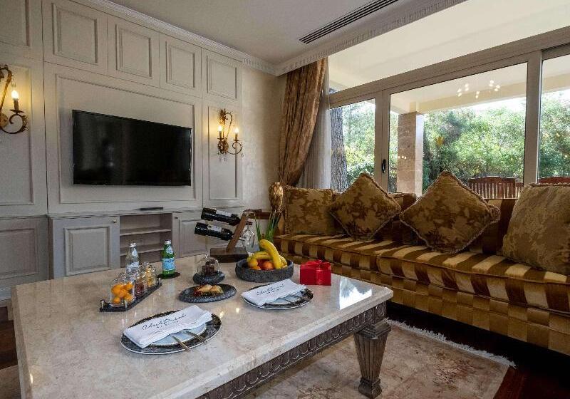 ‫فيلا غرفة نوم واحدة, Rixos Premium Belek, The Land of Legends Access