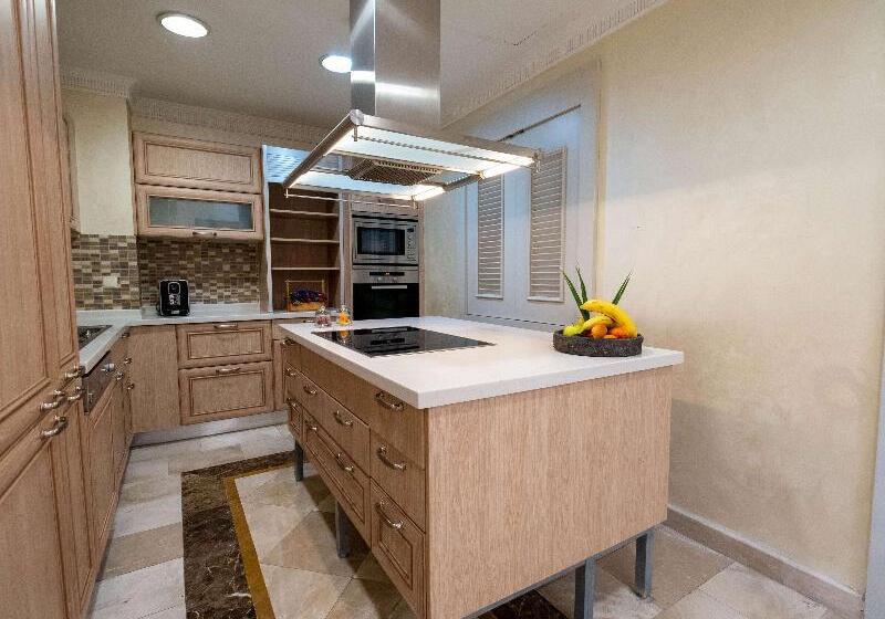 ‫فيلا غرفة نوم واحدة, Rixos Premium Belek, The Land of Legends Access