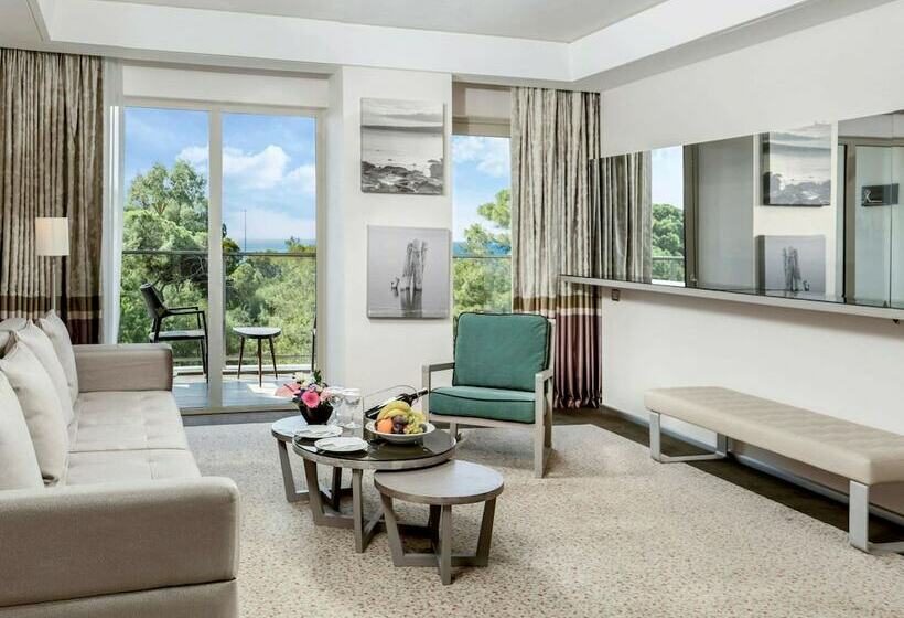 جناح ديلوكس مطل على البحر, Rixos Premium Belek, The Land of Legends Access