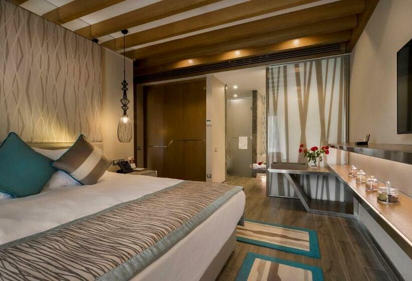 جناح مطلّ علي الحديقة, Rixos Premium Belek, The Land of Legends Access