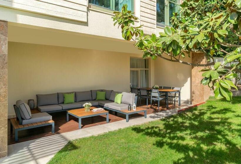 ‫فيلا غرفة نوم واحدة, Rixos Premium Belek, The Land of Legends Access