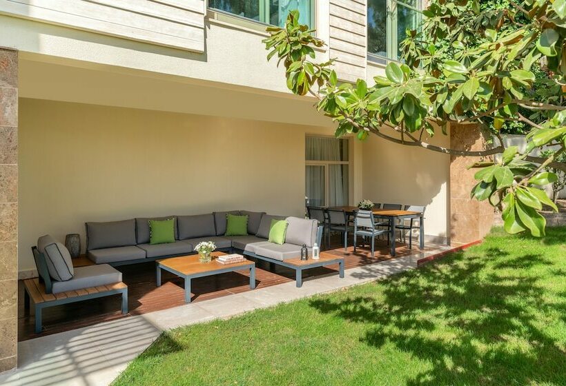 ‫فيلا غرفة نوم واحدة, Rixos Premium Belek, The Land of Legends Access