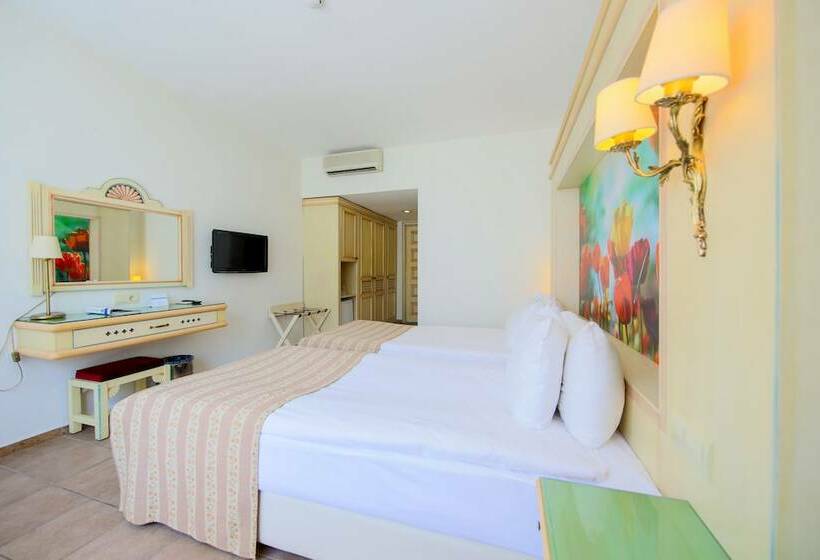 Номер Стандарт Вид на Сад, Salmakis Resort & Spa