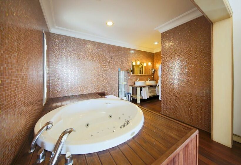 Люкс Кровать Кинг, Salmakis Resort & Spa