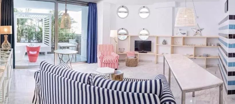 Deluxe Suite Sea View, Marina Suites Gran Canaria