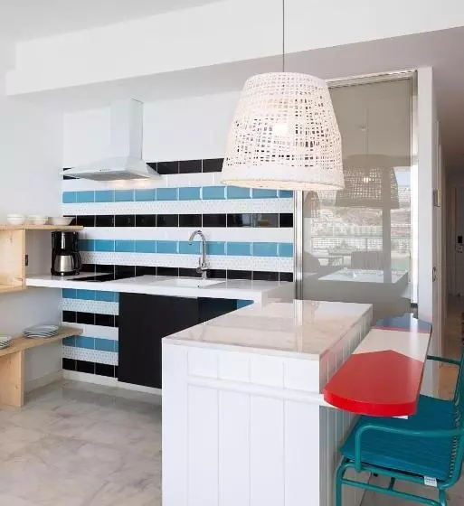 سوییت با چشم‌انداز دریا, Marina Suites Gran Canaria