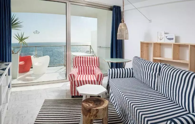 سوییت با چشم‌انداز دریا, Marina Suites Gran Canaria