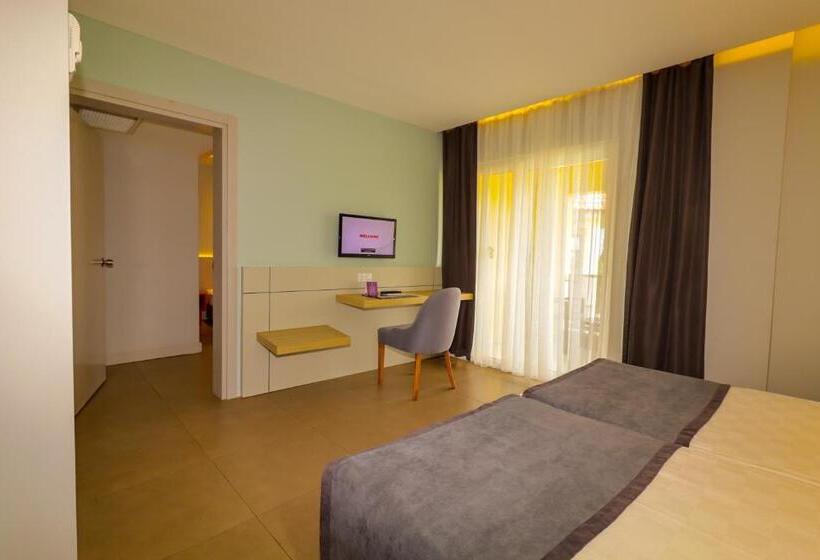 浴室共有ファミリールーム, Queen S Park Le Jardin