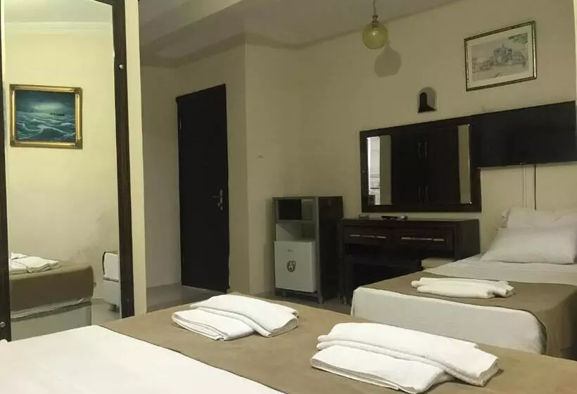 バルコニー付きスタンダードトリプルルーム, Tumay Hotel Bitez