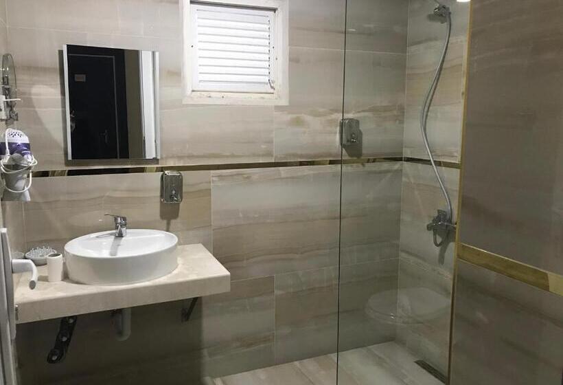 غرفة عائلية, Tumay Hotel Bitez