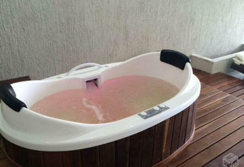 Апартаменты 1 Спальня Вид на Море, Porto Real Suites Mangaratiba