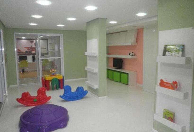 Апартаменты 1 Спальня Вид на Море, Porto Real Suites Mangaratiba