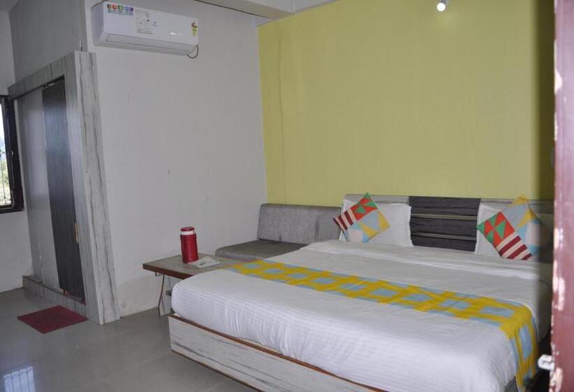 Deluxe Rum, Always Welcome