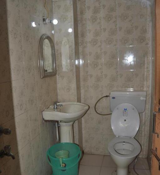 Deluxe Rum, Always Welcome