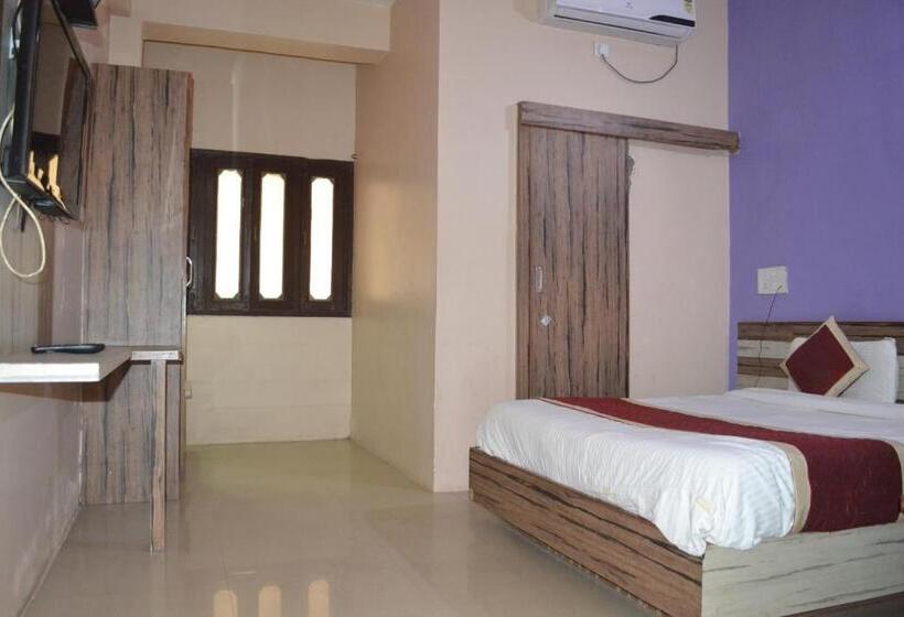 Deluxe Rum, Always Welcome