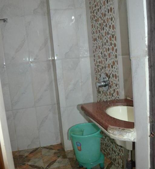 Deluxe Rum, Always Welcome