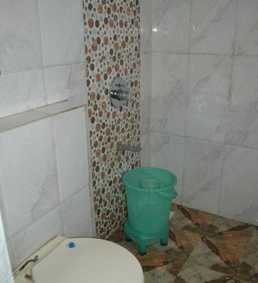 Deluxe Rum, Always Welcome