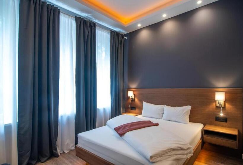 اتاق استاندارد, Vila Emilia