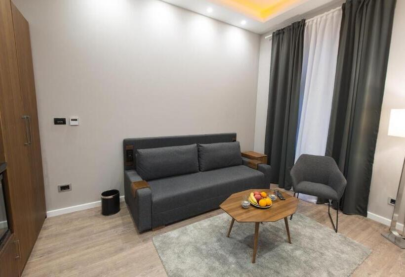 آپارتمان 1 خوابه با چشم‌انداز باغ, Vila Emilia