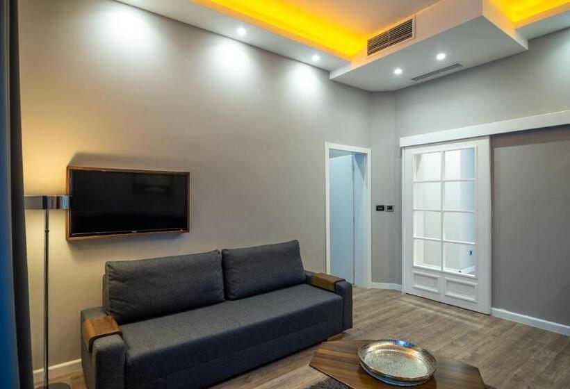 آپارتمان لوکس 1 خوابه, Vila Emilia