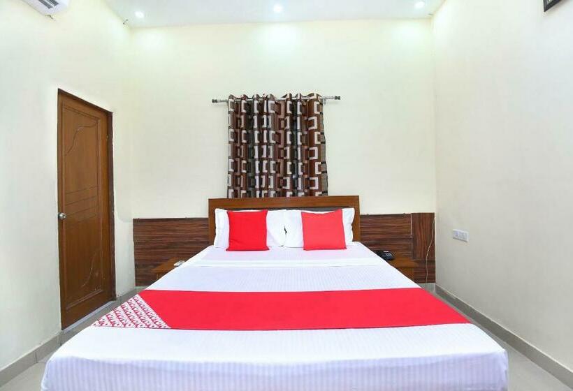 غرفة كلاسيكية ثلاثية, Oyo 23101  Amarpali