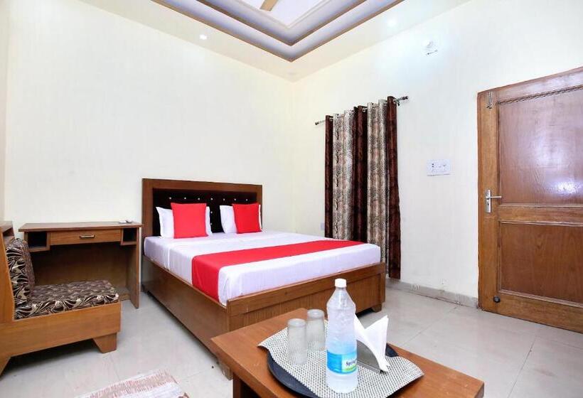 غرفة كلاسيكية ثلاثية, Oyo 23101  Amarpali