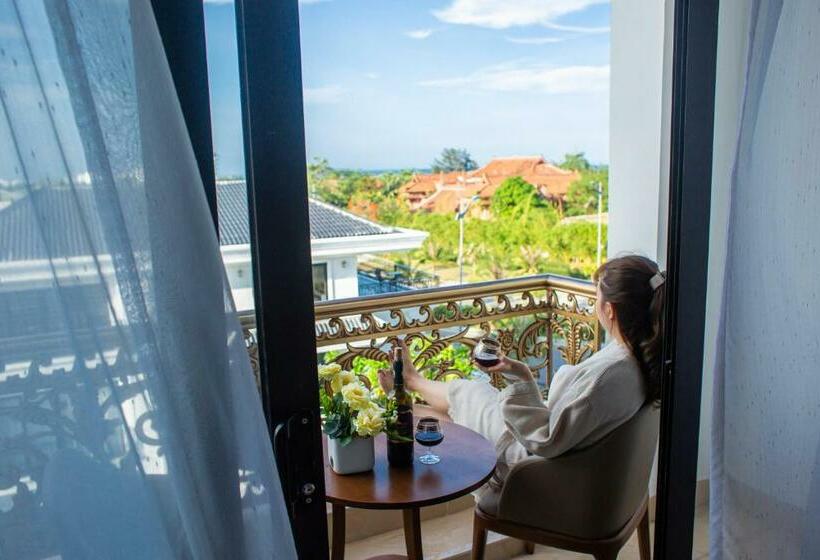 اتاق خانوادگی, Tan Truong Son Legacy