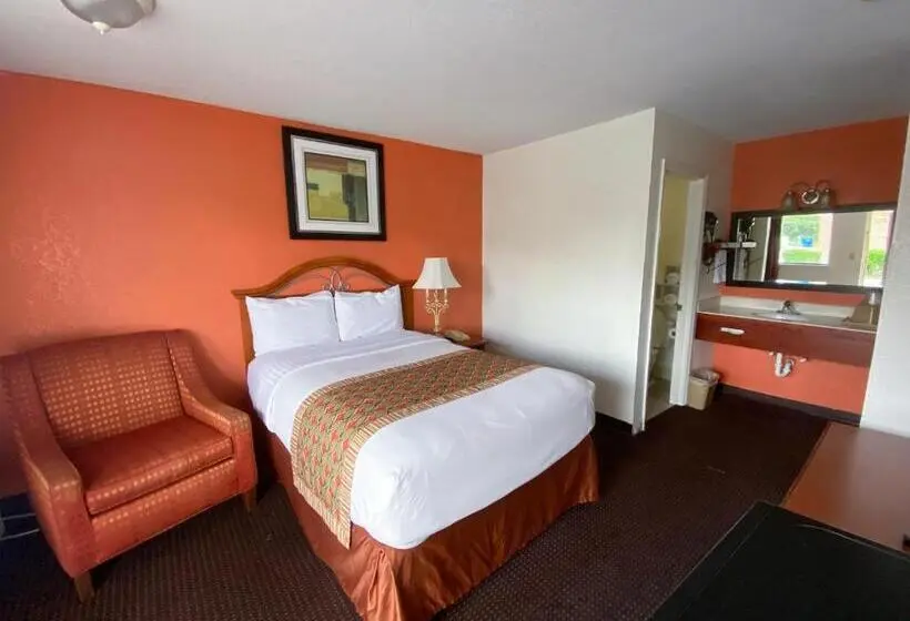 Economy Yhden Hengen Huone, Royal Inn Richmond Hill Savannah I95