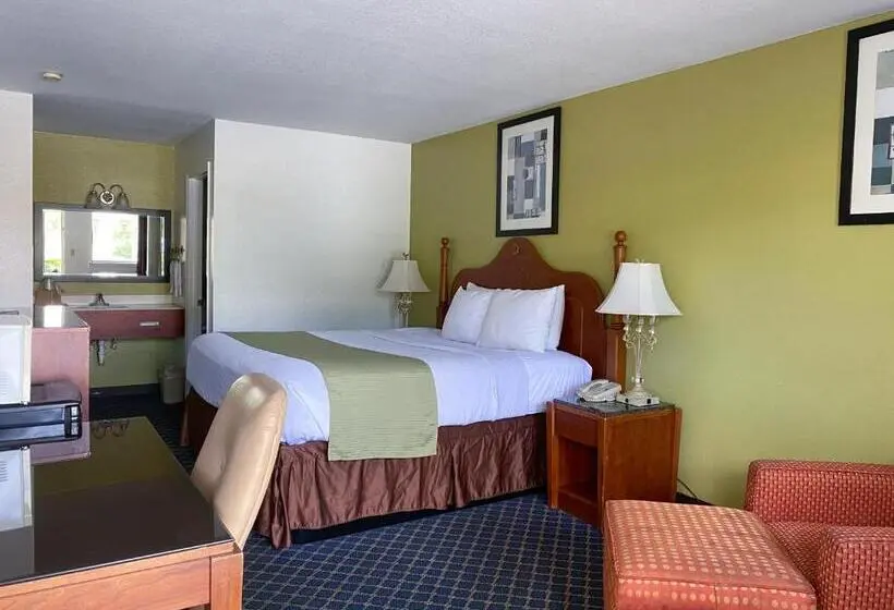 Standard-studio King-vuode, Royal Inn Richmond Hill Savannah I95