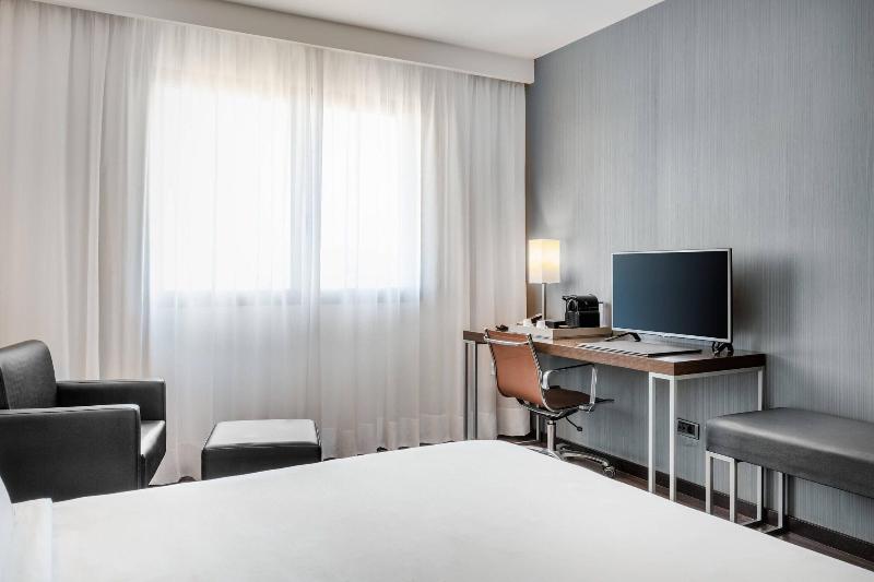 Стандартный Номер Кровать Кинг, Ac Hotel Algeciras By Marriott