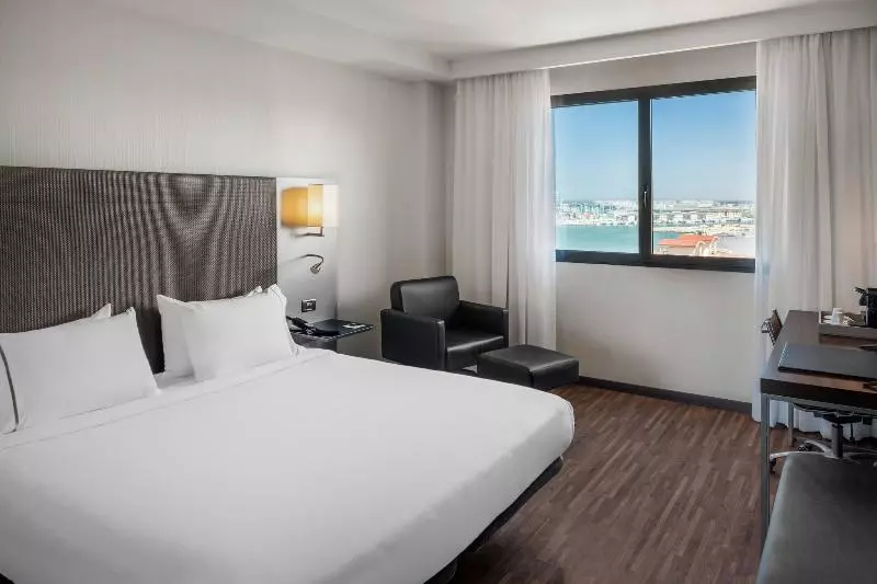 اتاق استاندارد با تخت بزرگ, Ac Hotel Algeciras By Marriott