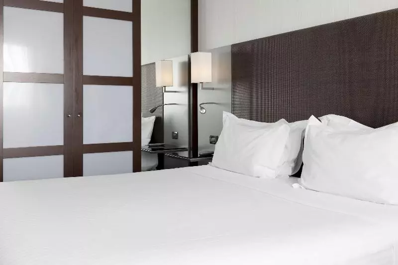 اتاق استاندارد با تخت بزرگ, Ac Hotel Algeciras By Marriott