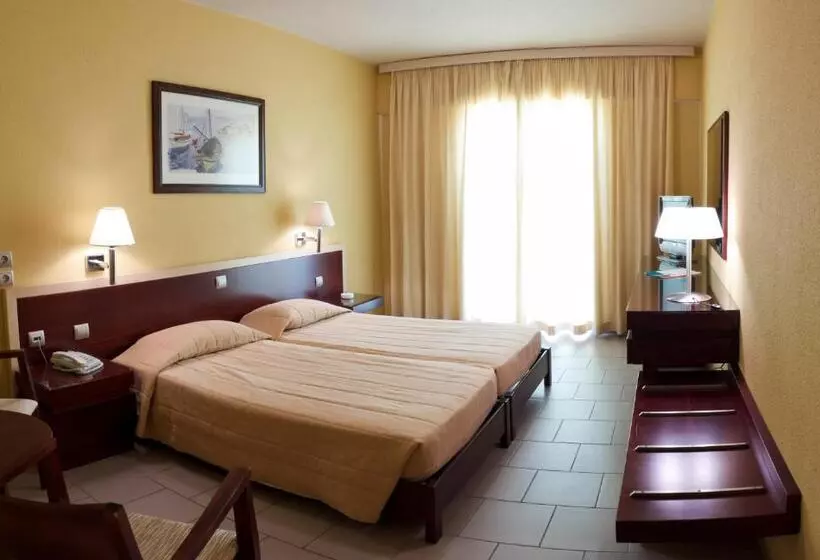 Chambre Standard avec Balcon, Arion