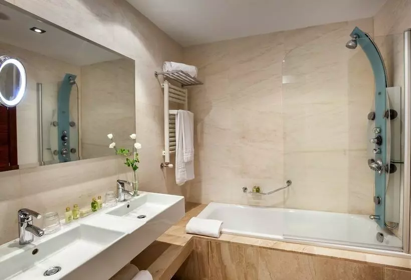 Habitación Superior, Barceló Granada Congress