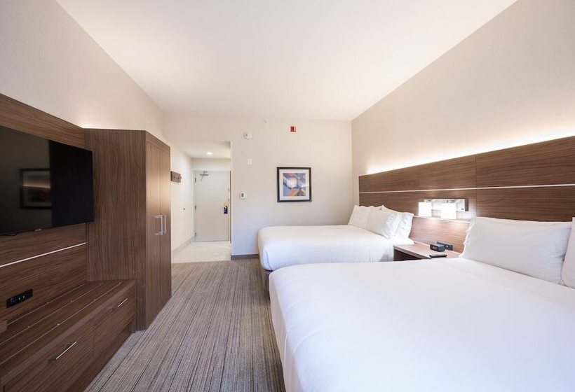 장애인을 위한 스탠다드 룸, Holiday Inn Express Grover Beach Pismo Beach Area, An Ihg