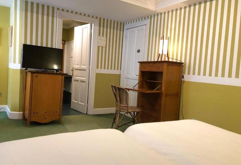 标准间, Marina De Campios