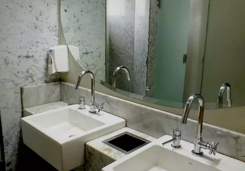 اتاق استاندارد سه نفره, Nacional Inn Curitiba Torres
