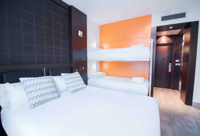 اتاق استاندارد چهار تخته, Petit Palace President Castellana