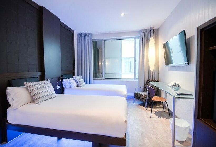 اتاق استاندارد, Petit Palace President Castellana