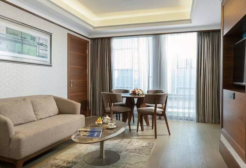 １ベッドルームのスーペリアアパートメント, Radisson Blu Bosphorus