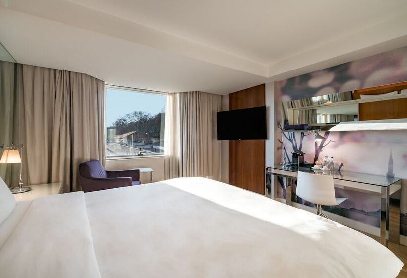 スタンダードルーム, Radisson Blu Bosphorus