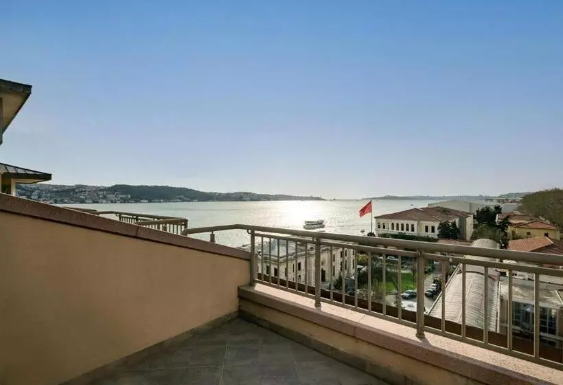 サイドオーシャンビューのプレミアムルーム, Radisson Blu Bosphorus
