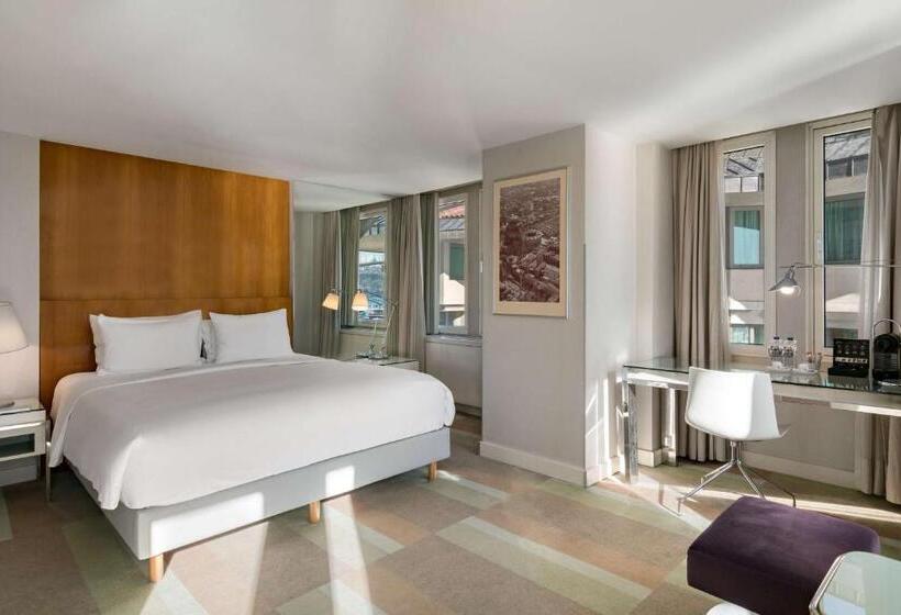 چشماندازهای پهناور سوئیت جونیور, Radisson Blu Bosphorus