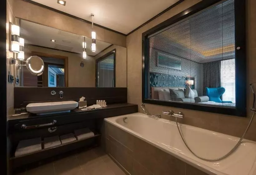 １ベッドルームのスーペリアアパートメント, Radisson Blu Bosphorus
