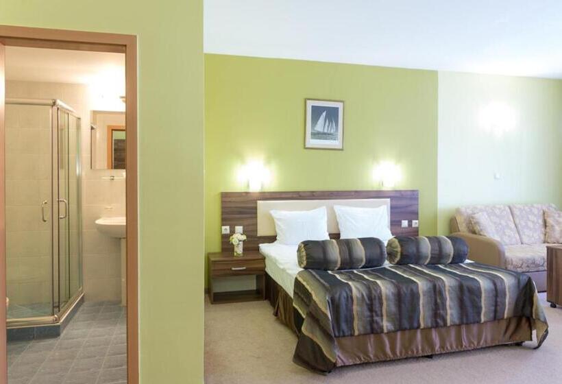 ジュニアスイート, Regata Palace